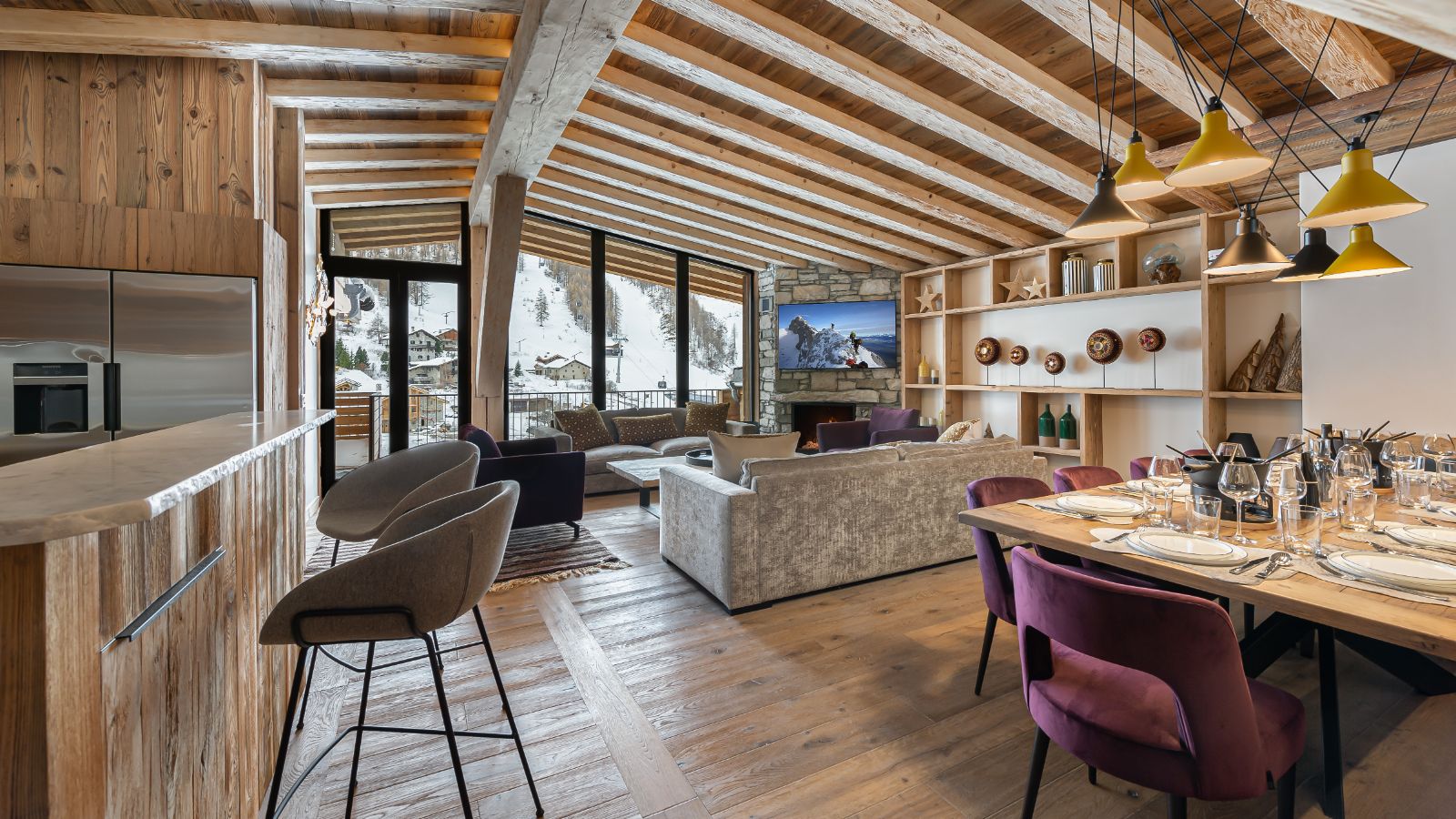 Luxury-Ski-Apartment-Val-dIsere-Penthouse-Fleche-Oxford-Ski-Lounge (2).jpg