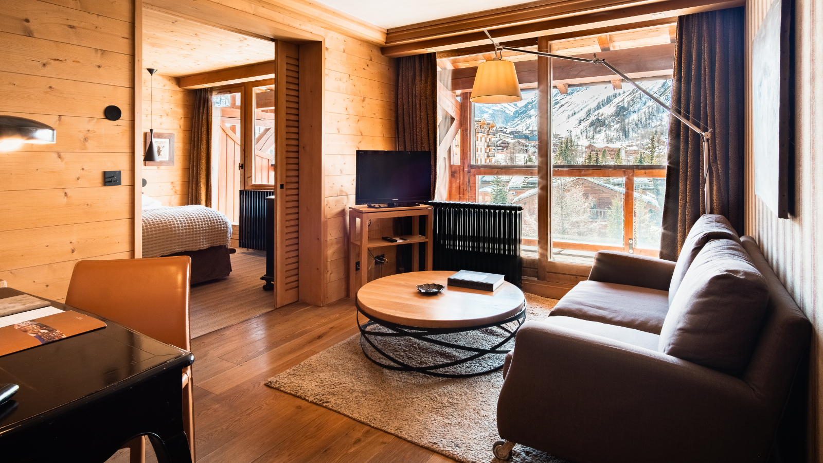luxury-ski-hotel-blizzard-mountain suite.jpg