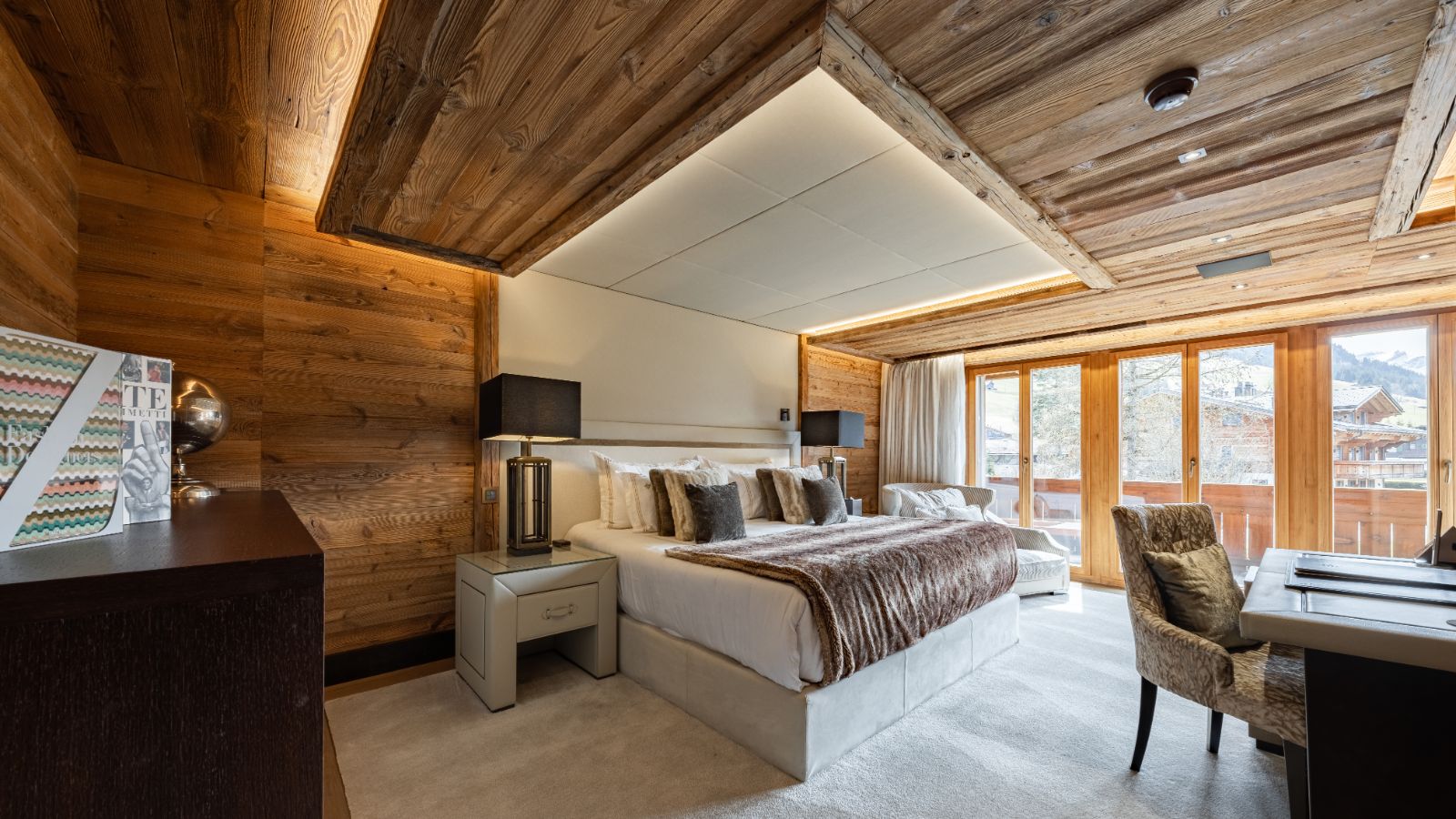 Luxury-Ski-Chalet-Gstaad-Ultima-Gstaad-Four-Bedroom-Residence-Bedroom.jpg