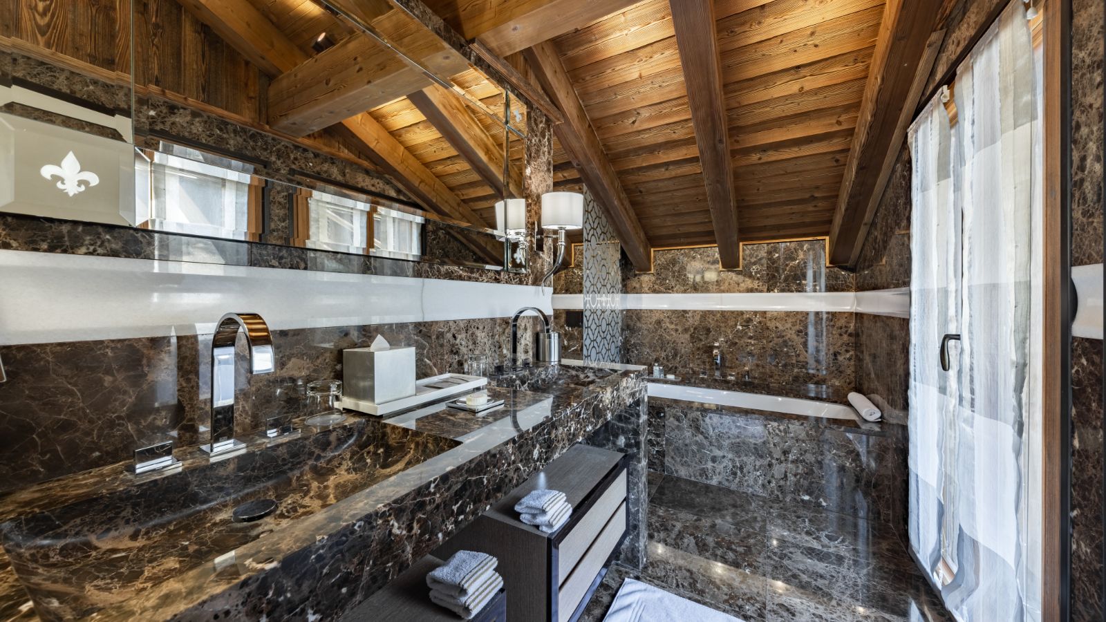 Luxury-Ski-Chalet-Gstaad-Ultima-Gstaad-Two-Bedroom-Residence-Oxford-Ski-Bathroom.jpg