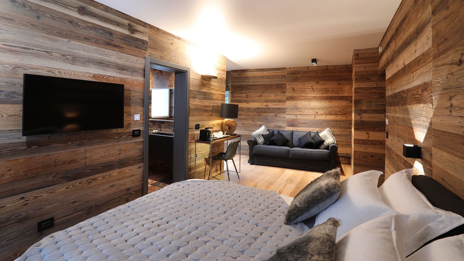 luxury-ski-chalet-cervinia-chalet-blanc-oxford (30).jpg