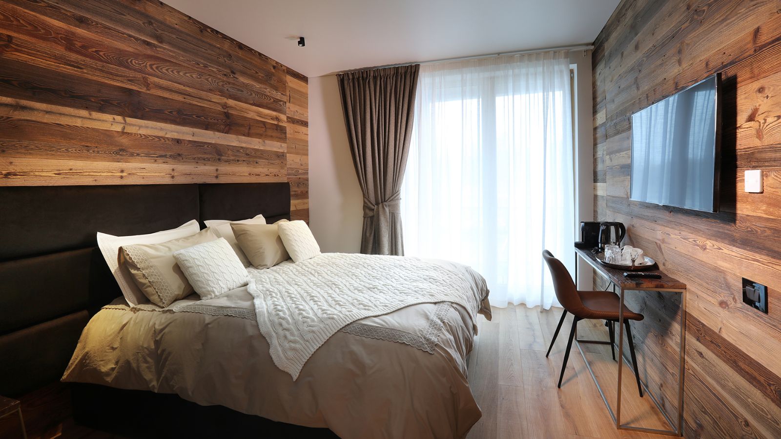 luxury-ski-chalet-cervinia-chalet-blanc-oxford (35).jpg