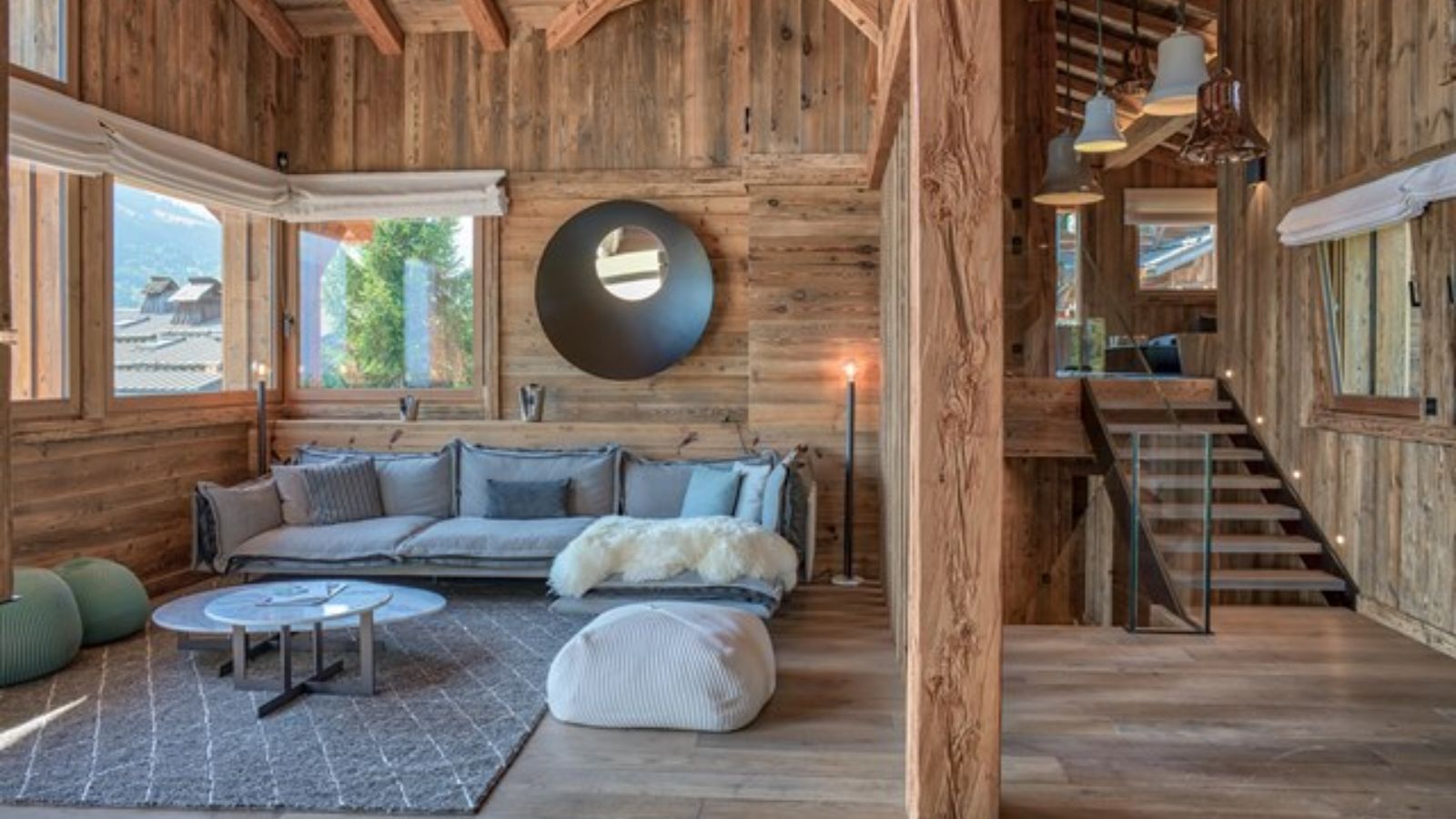 Luxury-Ski-Chalet-Megeve-Chalet Marius-Oxford-Ski-Lounge.jpg
