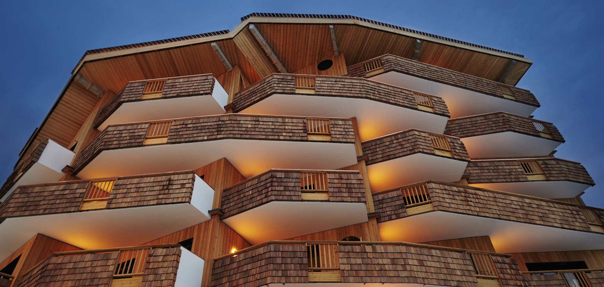 luxury-ski-hotel-avoriaz-Mil8-oxford-ski-exterior.jpg