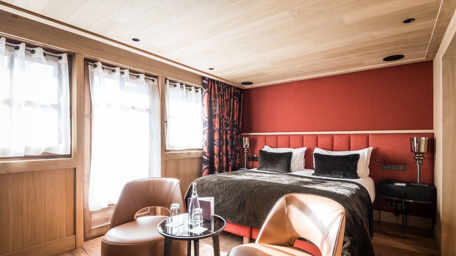 luxury-ski-hotel-saint-gervais-l'armancette-oxford-ski-mont-jolly-room-.jpg