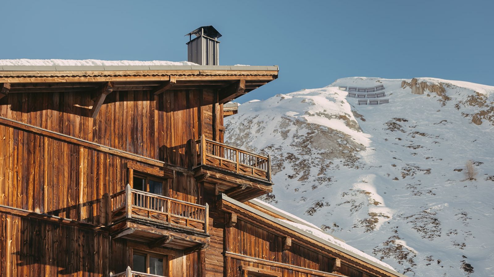 luxury-ski-hotels-tignes-les-suites-maison-bouvier-view.jpg