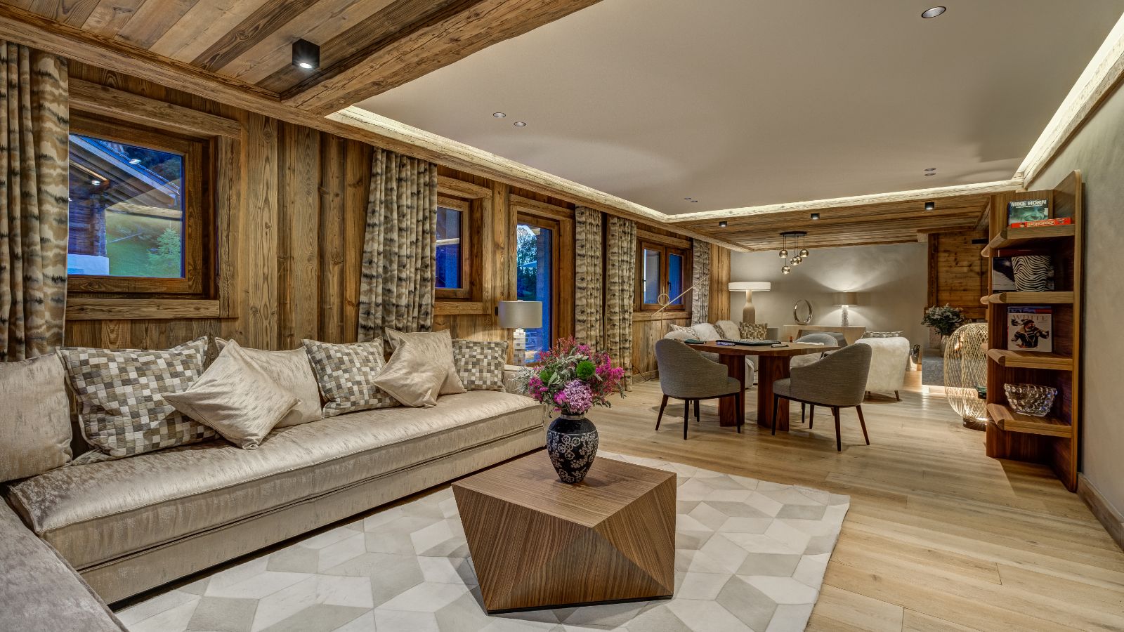 Luxury-Ski-Chalet-St-Gervais-Armancette-Chalet-Carline-Oxford-Ski-Lounge.jpg