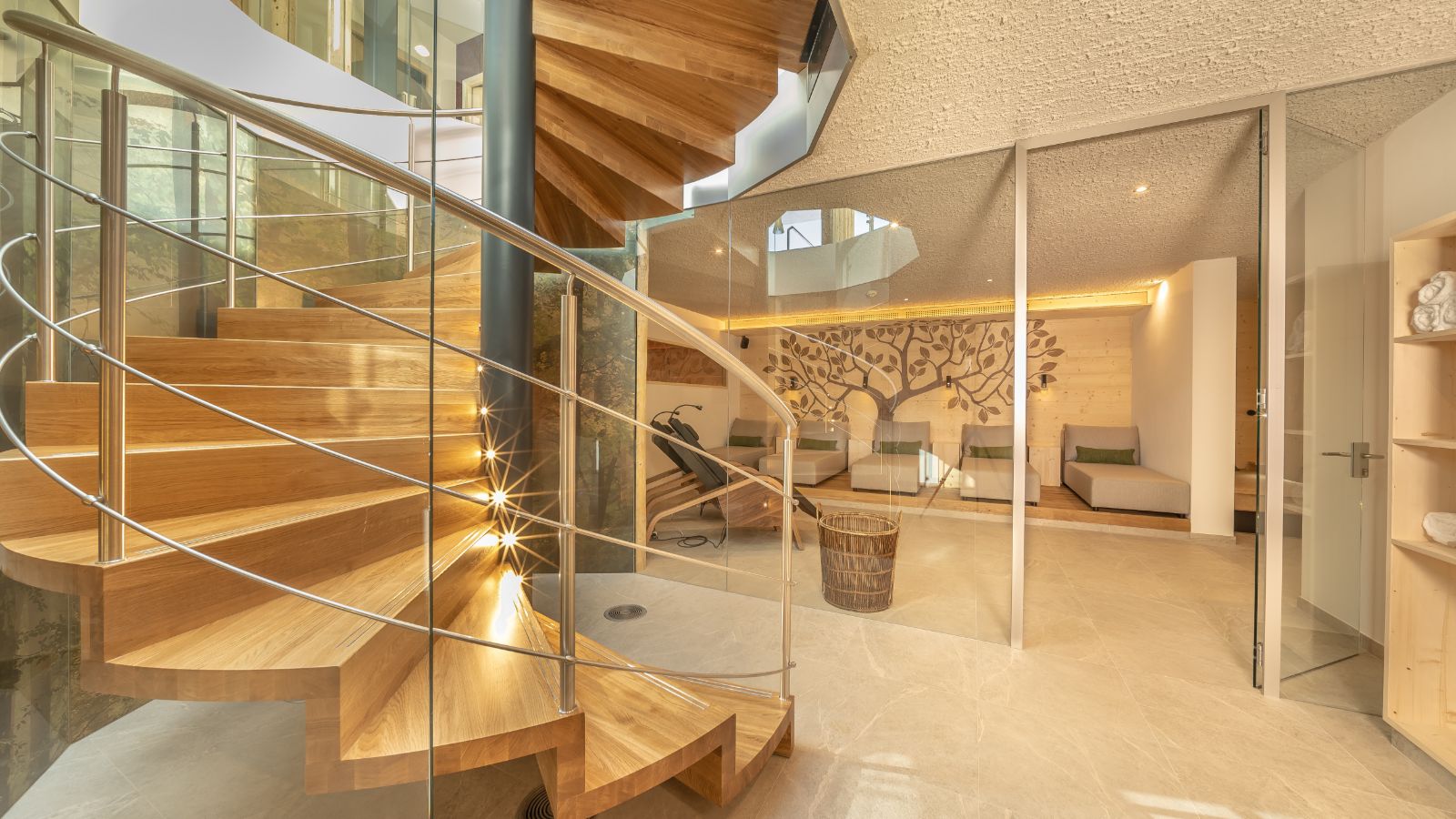 luxury-ski-chalet-selva-sp (3).jpg