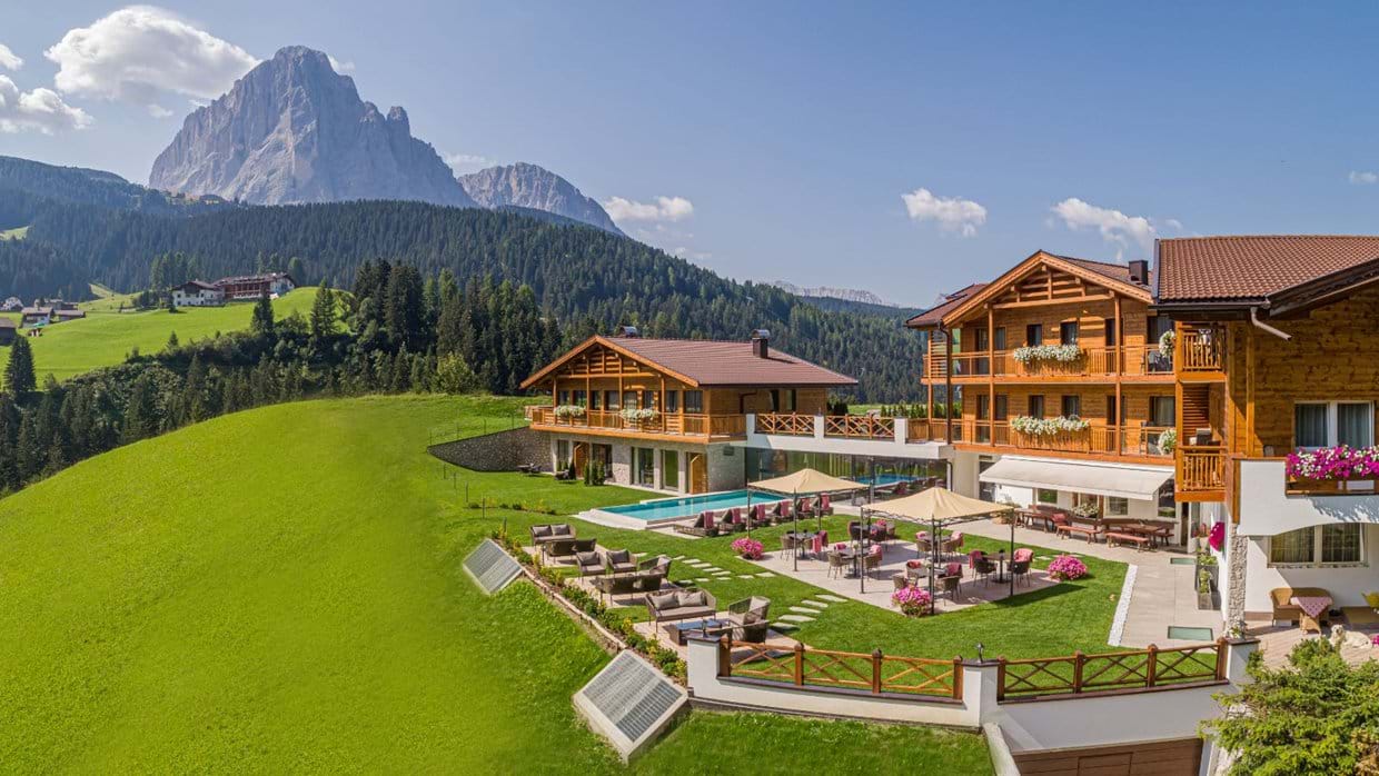 luxury-ski-chalet -selv (17).jpg