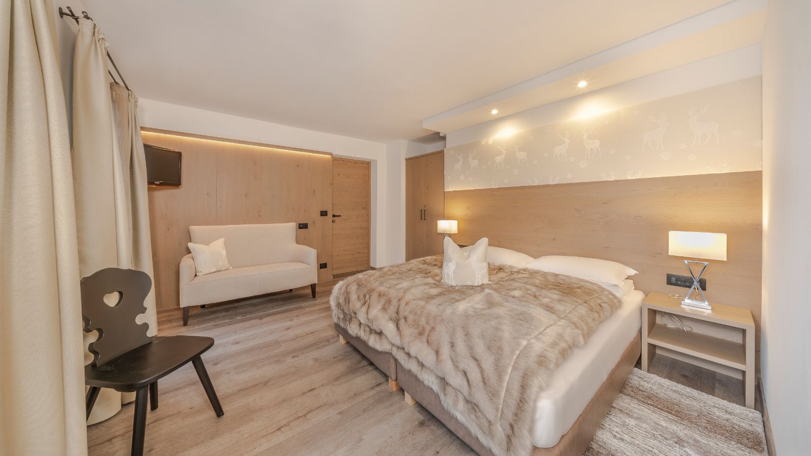 luxury-ski-chalet -selv (4).jpg