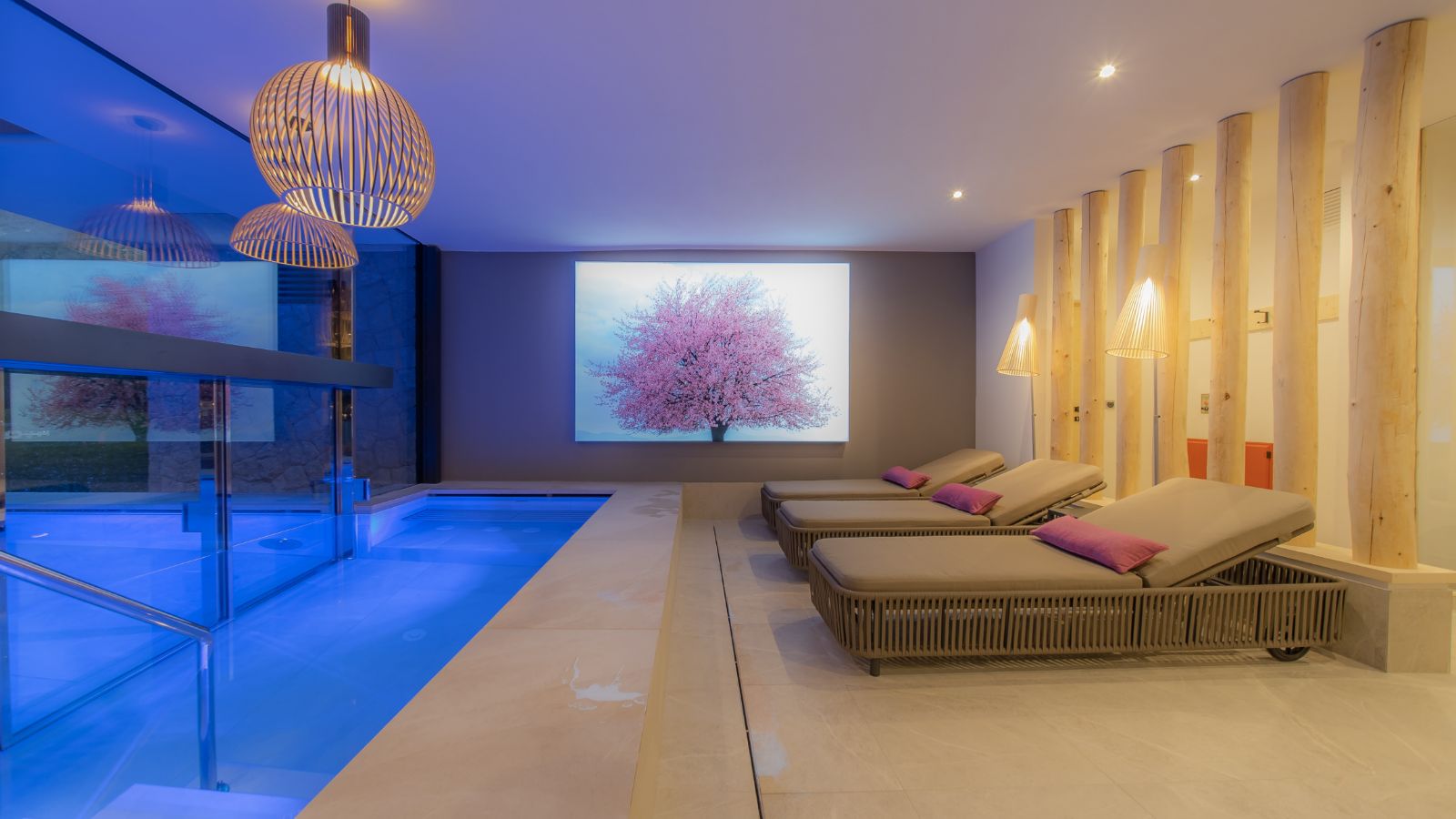 luxury-ski-chalet-selva-the-lo (12).jpg