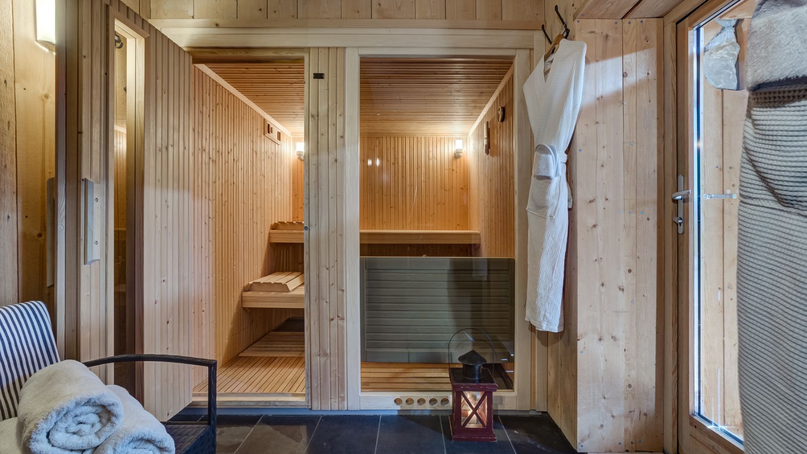 Luxury-Ski-Chalet-Meribel-La-Chouette-Oxford-Ski-Sauna2.jpg