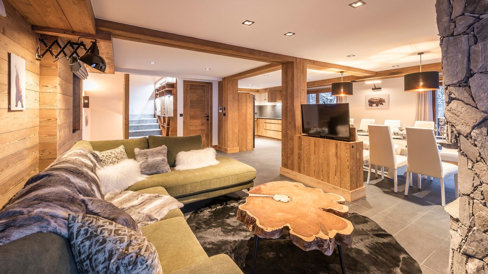 luxury-ski-chalet-meribel-alya-oxford-ski-living (1).jpg