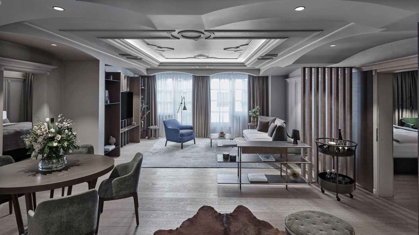 Luxury-Ski-Hotel-Kitzbuhel-Weisses-Roessl-Oxford-Ski-Suite (3).jpg