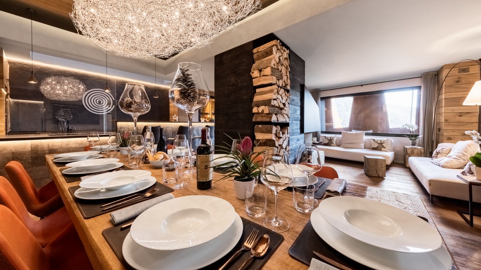 luxury-ski-chalets-cervinia-cocoon-deluxe-oxford-ski-liv (4).jpg