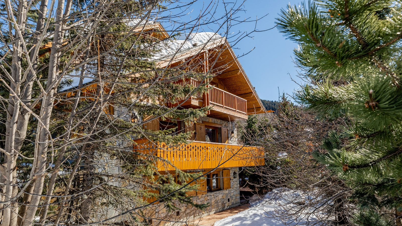 luxury-ski-chalet-meribel-foinsbois-oxford.jpg