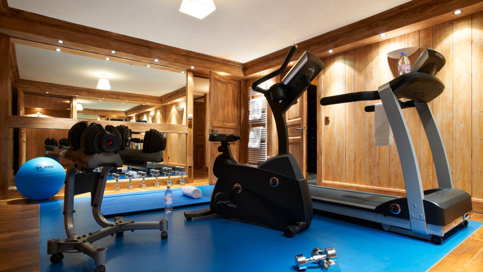 luxury-ski-chalet-meribel-foinsbois-oxford (4).jpg