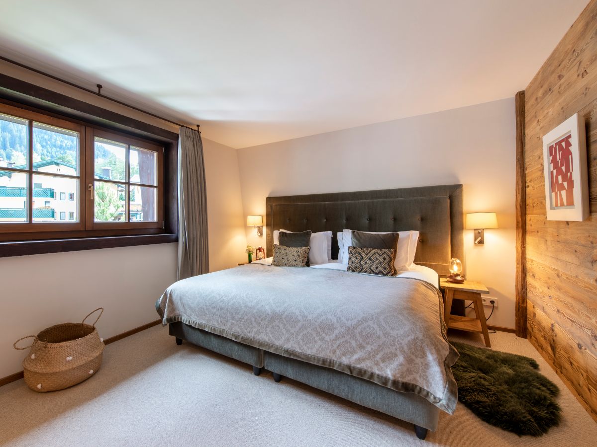 Luxury-ski-chalet-st-anton-Kikombe-Lo (4).jpg