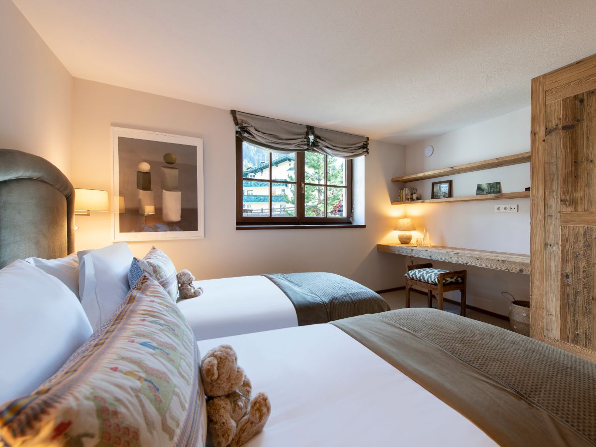 Luxury-ski-chalet-st-anton-Kikombe-Lo (11).jpg