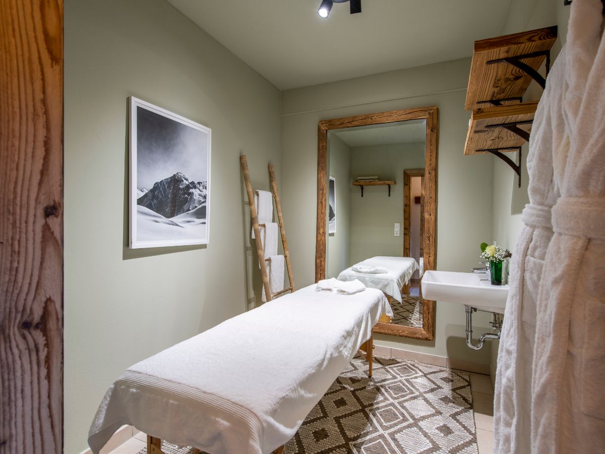 Luxury-ski-chalet-st-anton-Kikombe-Lo (20).jpg