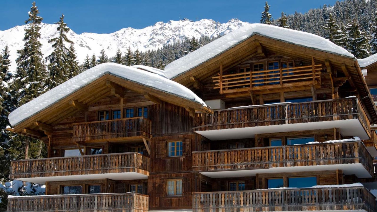 Luxury-Ski-Chalet-Verbier-Chalet-Max-Oxford-Ski-Exterior.jpg