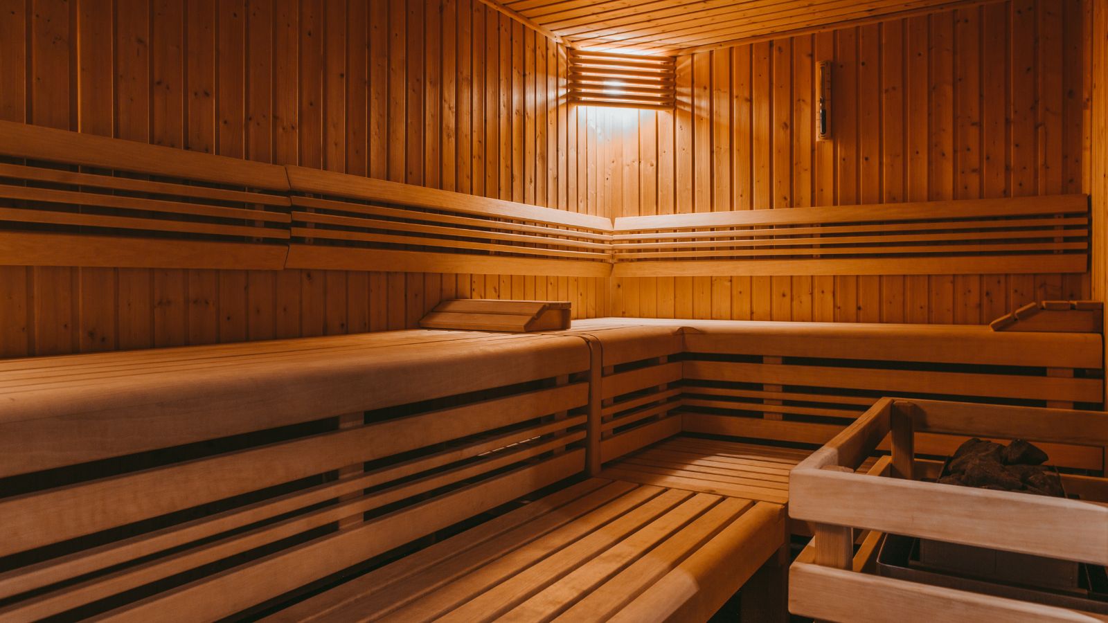 Luxury-Ski-Chalet-Verbier-Chalet-Valentine-Oxford-Ski-Sauna.jpg