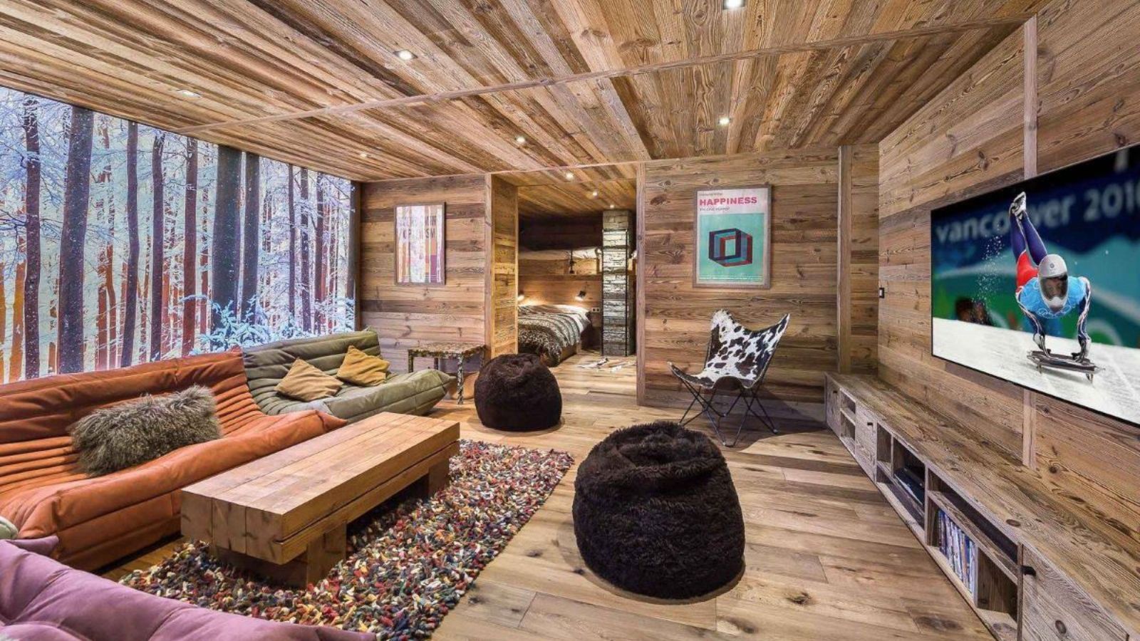 Luxury-Ski-Chalet-Meribel-Chalet-Fontany-Oxford-Ski-TV-Snug.jpg