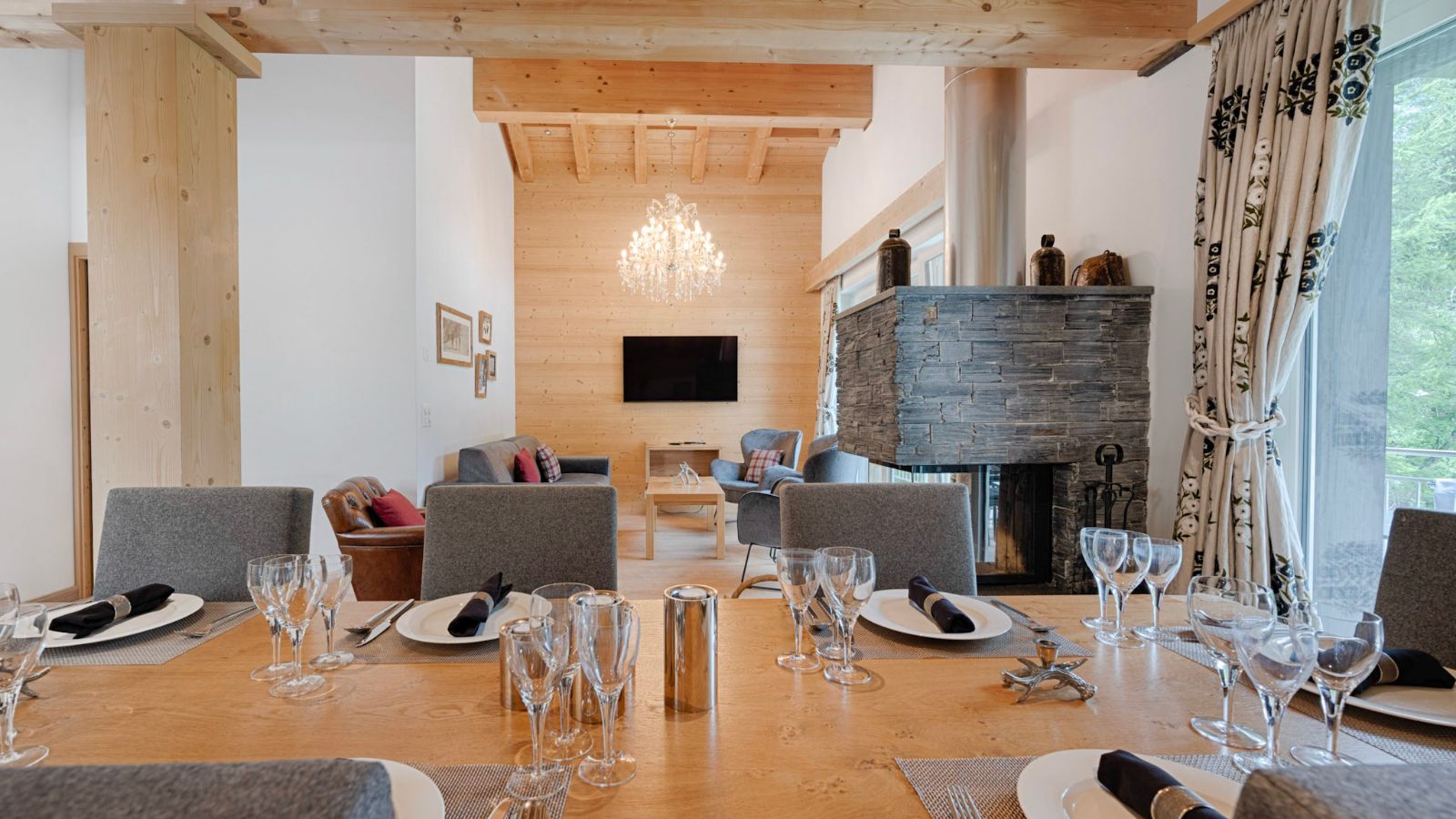 Luxury-Ski-Chalet-Zermatt-Tuftra6 (8).jpg