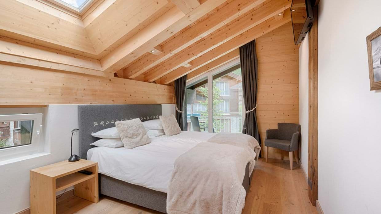 Luxury-Ski-Chalet-Zermatt-Tuftra6 (2).JPG