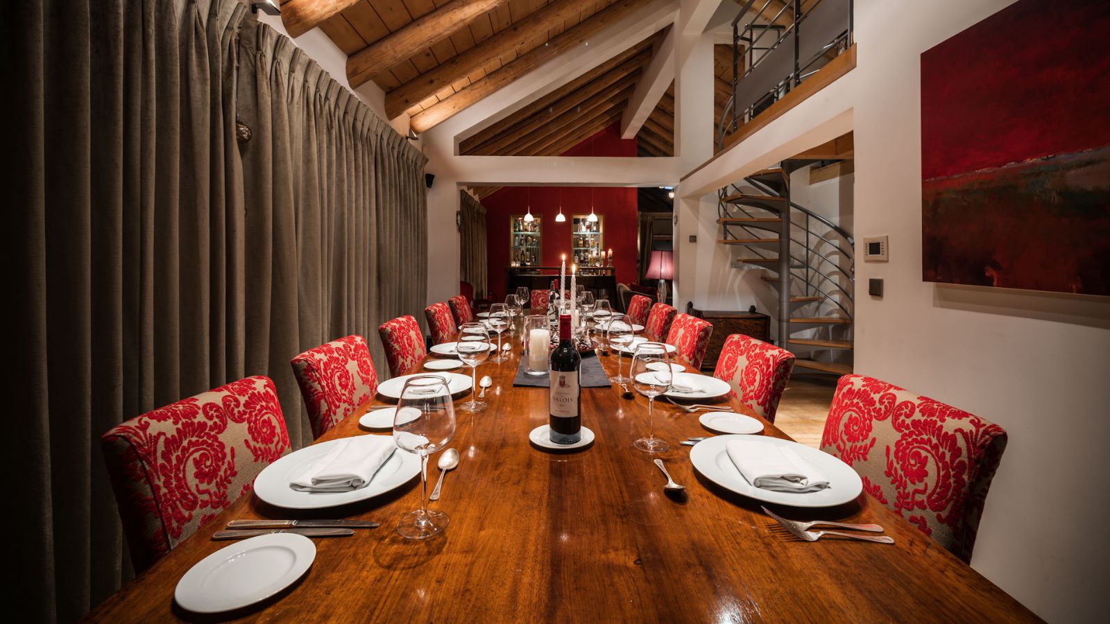 luxury-ski-chalet-meribel-arolla-oxfordski-dining.jpg