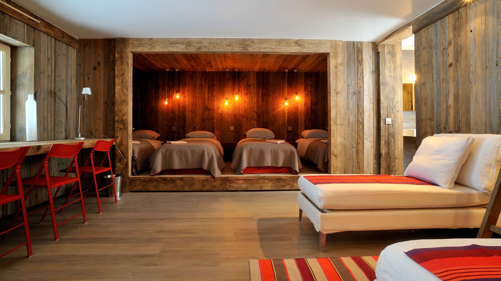 Luxury-ski-chalet-legrandcerf-oxfordski-spa.jpg