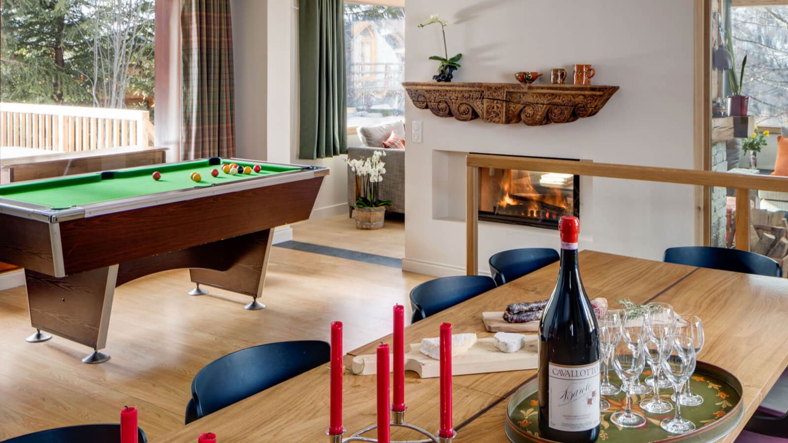 Luxury-Ski-Chalet-Meribel-Chalet-Yeti-Oxford-Ski-Pool-Table.jpg