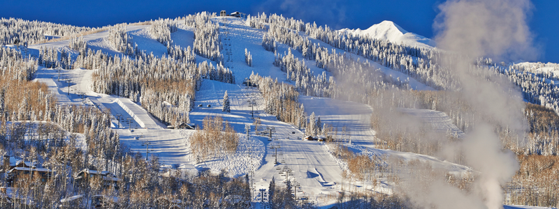 Snowmass Piste into Village