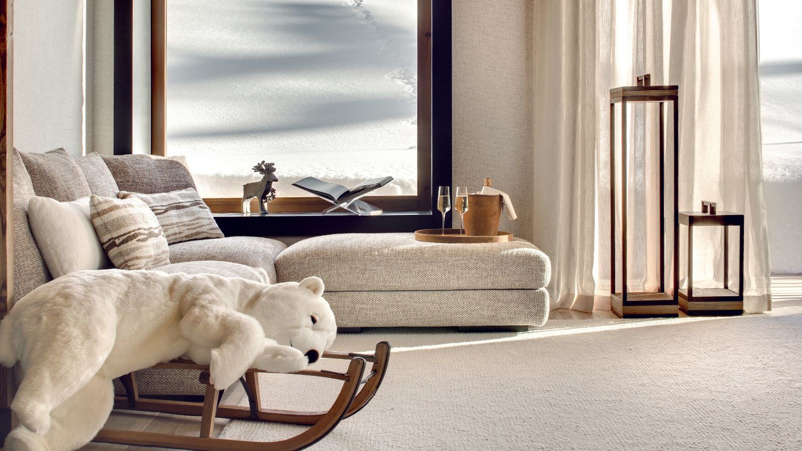 Luxury-ski-chalet-Meribel-Antares Meribel - oxford .jpg