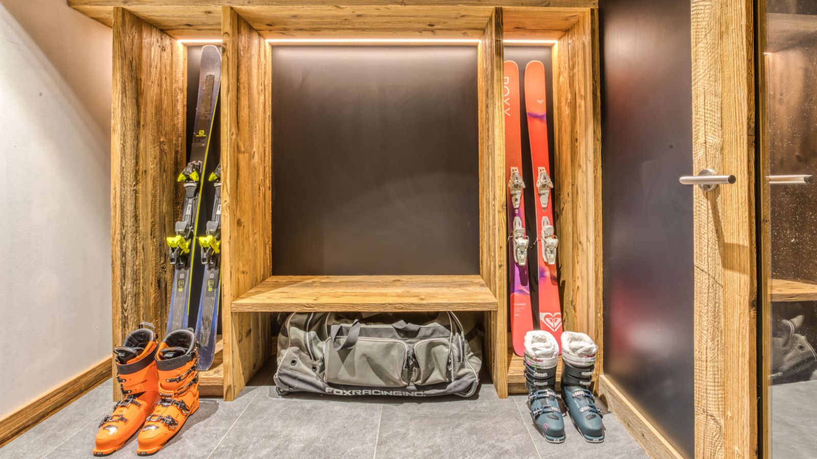Luxury-Ski-Chalet-Megeve-Chalet-Pure-Oxford-Ski-Ski-Room.jpg