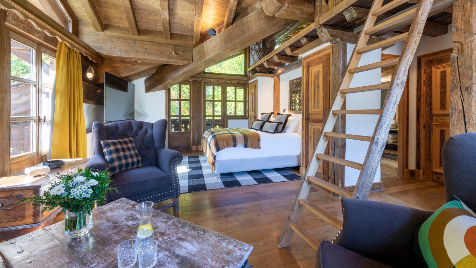 Luxury-Ski-Chalet-Val-d'Isere-Chalet-Yeti-Oxford-Ski-Suite.jpg