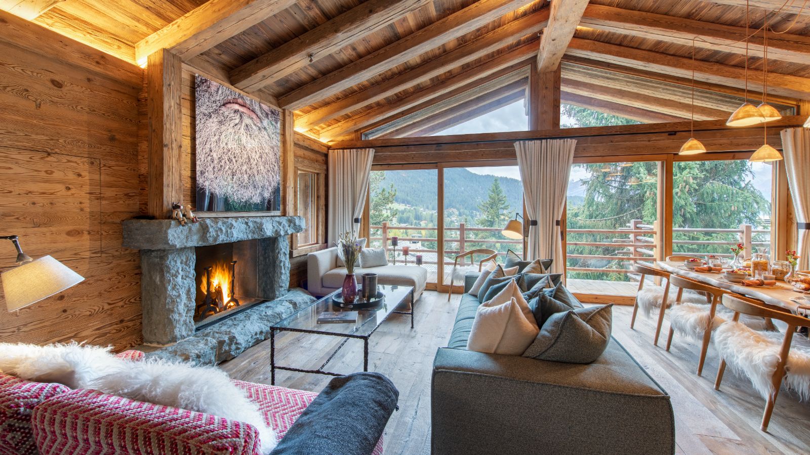 Luxury-Ski-Chalet-Verbier-Chalet-Grand-Coeur-Oxford-Ski-Lounge2.jpg