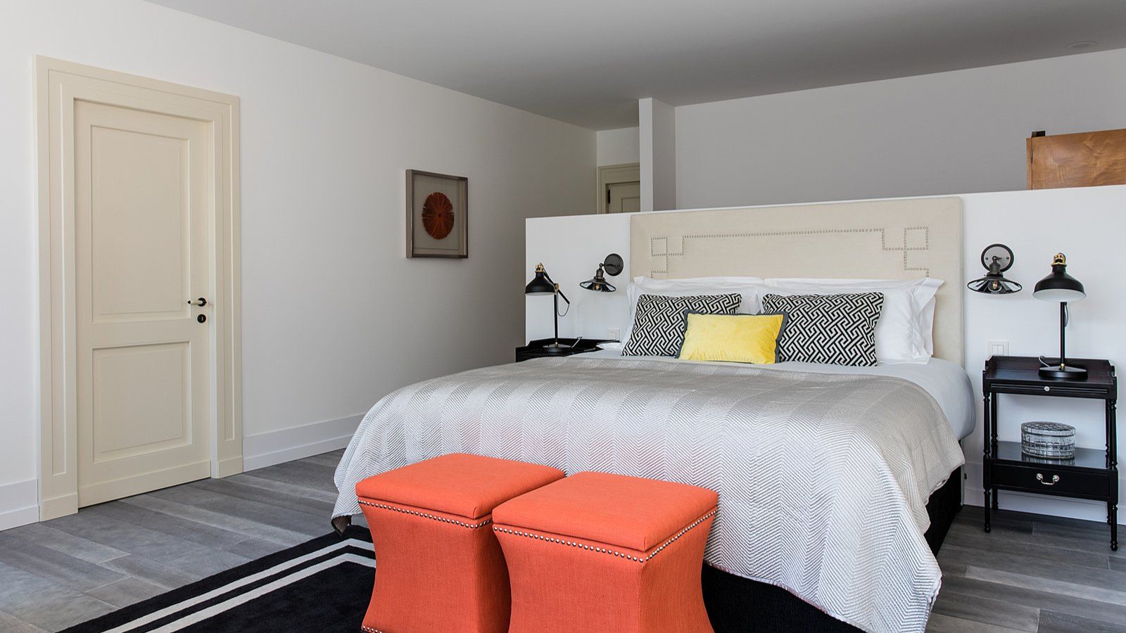 Luxury-Ski-Chalet-Chamonix-Le-Lustre-Oxford-Ski-Bedroom (3).jpg