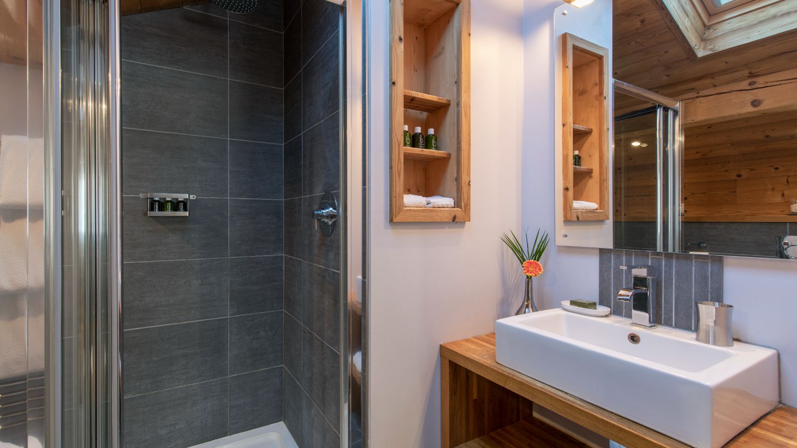 Luxury-Ski-Chalet-Morzine-Twenty-26-Oxford-Ski-Bathroom.jpg