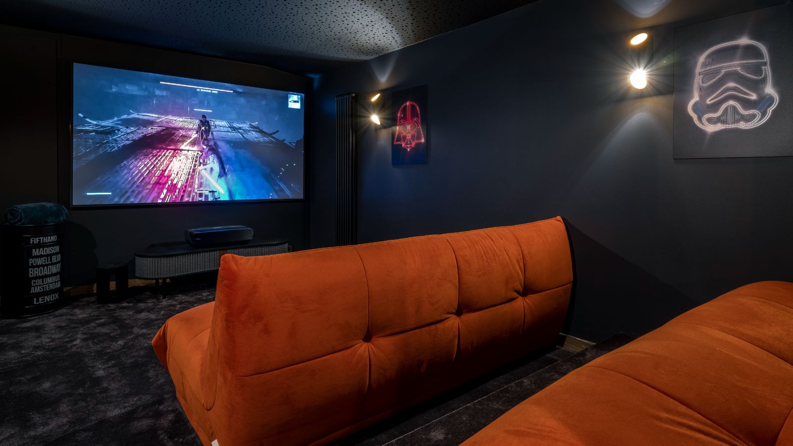 Luxury-Ski-Chalet-Meribel-La-Chalet-Des-Amis-Oxford-Ski-Cinema.jpg