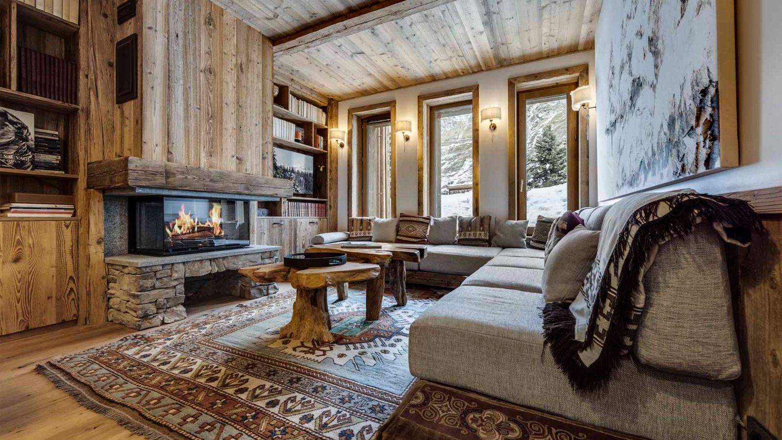 Luxury-Ski-Chalet-Val-d-Isere-Chalet-Kilimandjaro-Oxford-Ski-Lounge.jpg