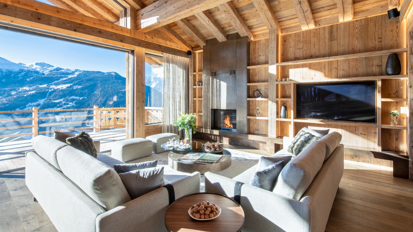 Luxury-Ski-Chalet-Verbier-Chalet-Foulon-Oxford-Ski-Lounge2.jpg