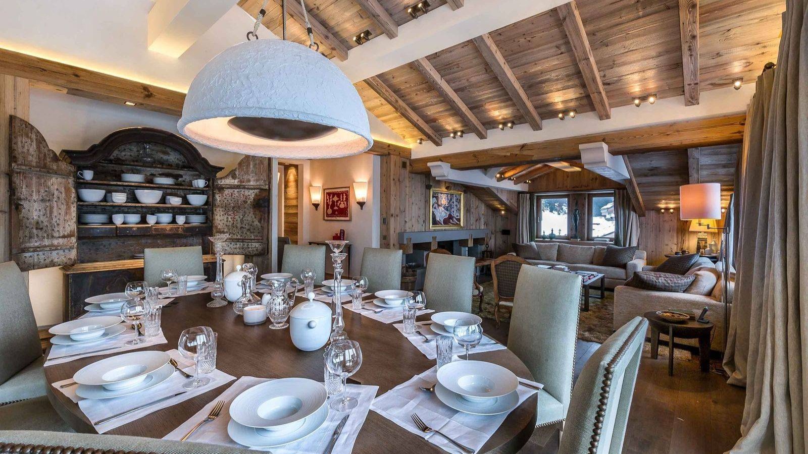 luxury-ski-chalet-courchevel-1850-bastidons-oxford-ski-company (14).jpg