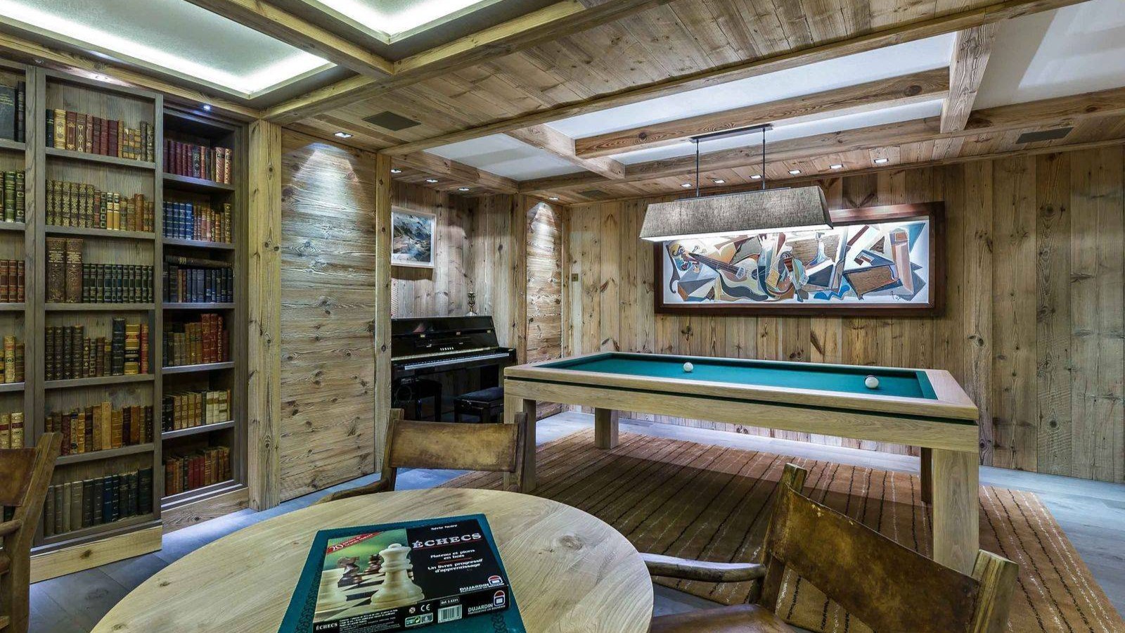 luxury-ski-chalet-courchevel-1850-bastidons-oxford-ski-company (18).jpg