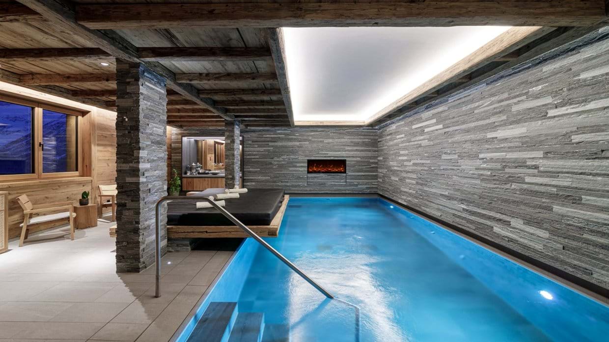 Luxury-Ski-Chalets-Lech-Arula-Oxford-Ski-Pool.jpg