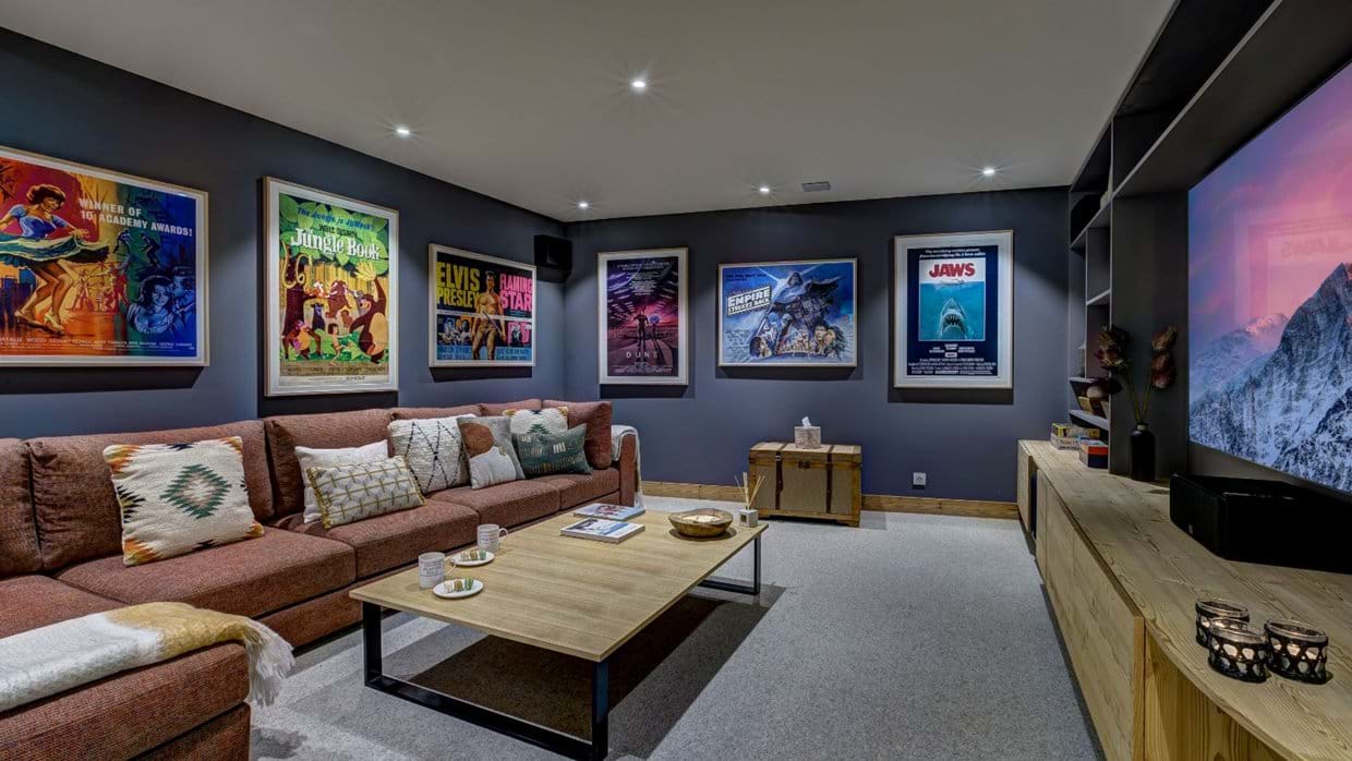 Chalet Constantia | Luxury Ski Chalets St Martin de Belleville | Oxford ...