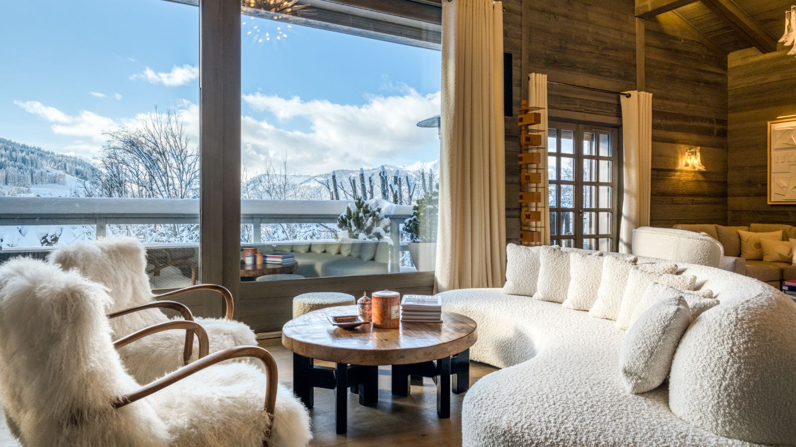 Luxury-Ski-Chalet-Megeve-Chalet-Mandala-Oxford-Ski-Sitting-Area.jpg