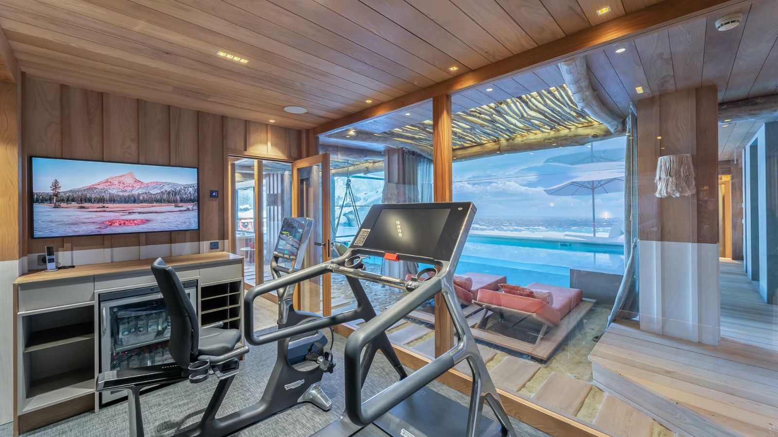 Luxury-Ski-Chalet-Couchevel-1550-Chalet-White-Sand-Oxford-Ski-Gym.jpg