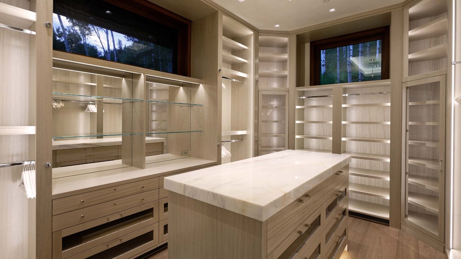 Luxury-Ski-Chalet-Aspen-Aspen-Park-Oxford-Ski-Closet.jpg