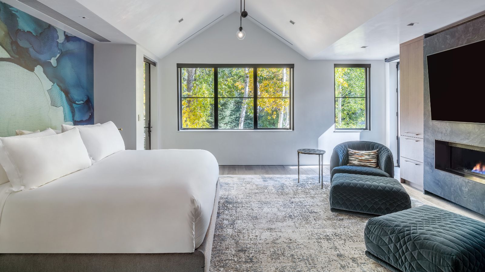 Luxury-Ski-Chalet-Aspen-Aspen-Street-Lodge-Oxford-Ski-Bedroom (2).jpg